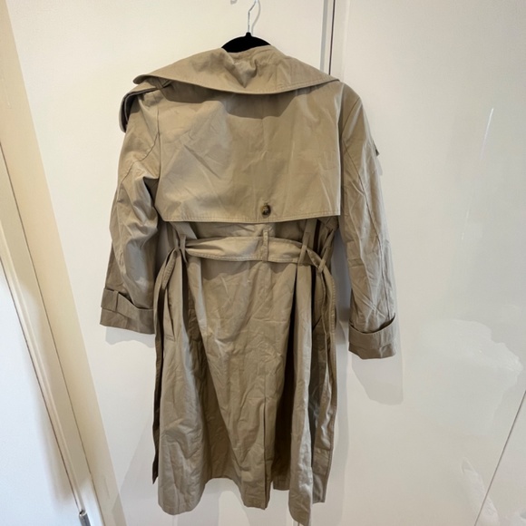 NWOT Banana Republic Trench Coat - Picture 4 of 5